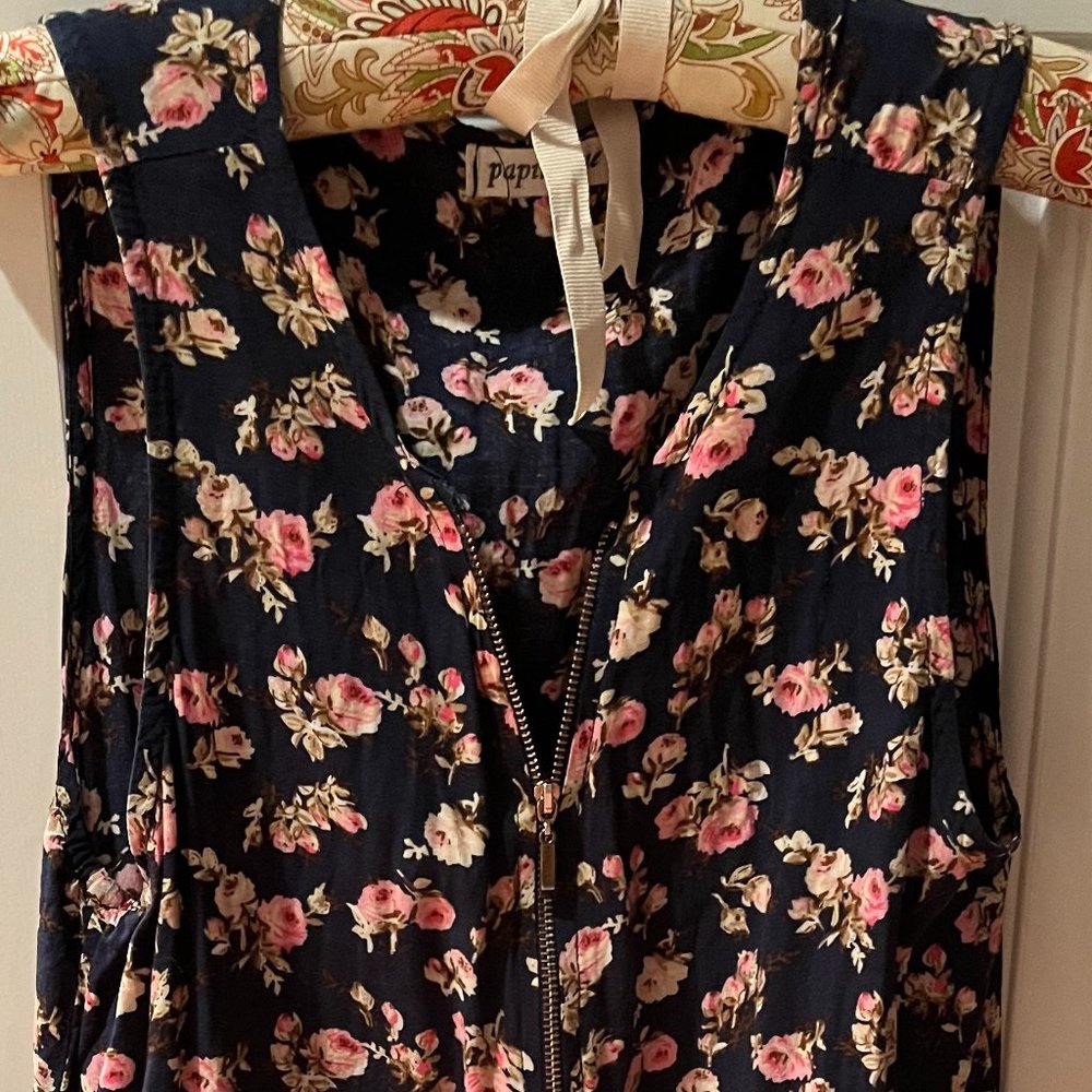 Papillone navy/floral mini dress with zip neck, size Small